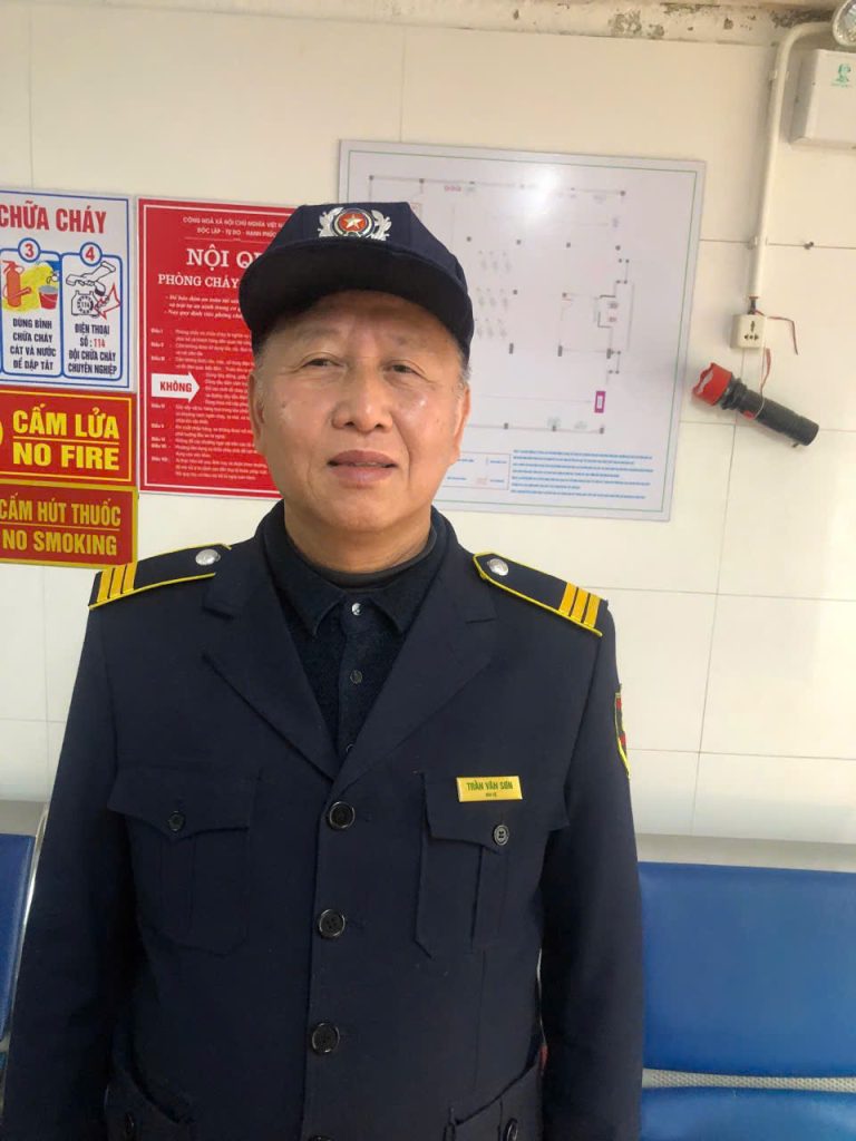 Đồng chí Trần Văn Sơn - Đội trưởng đội PCCC-CNCH của Quỹ